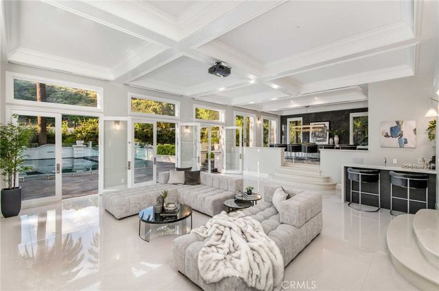 1756 Clear View Drive, Beverly Hills, CA 90210