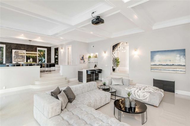 1756 Clear View Drive, Beverly Hills, CA 90210