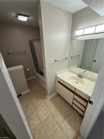 640 Balfour Road, Winston-salem, NC 27104
