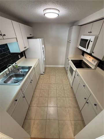 640 Balfour Road, Winston-salem, NC 27104