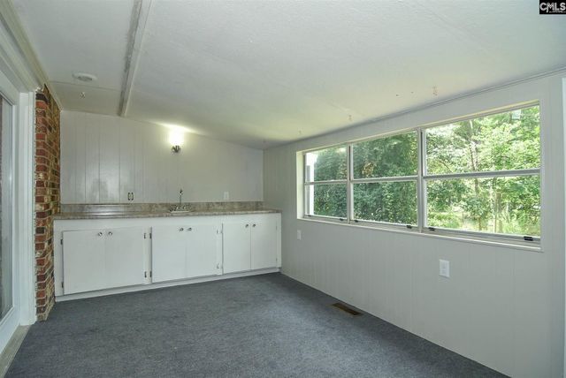 2852 FISH HATCHERY Road, West Columbia, SC 29172
