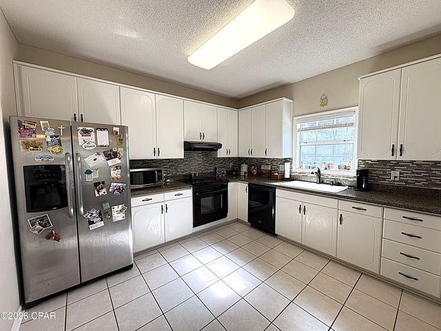 2874 Magnolia Blossom Lane, Marianna, FL 32446