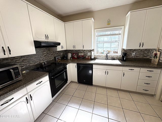 2874 Magnolia Blossom Lane, Marianna, FL 32446