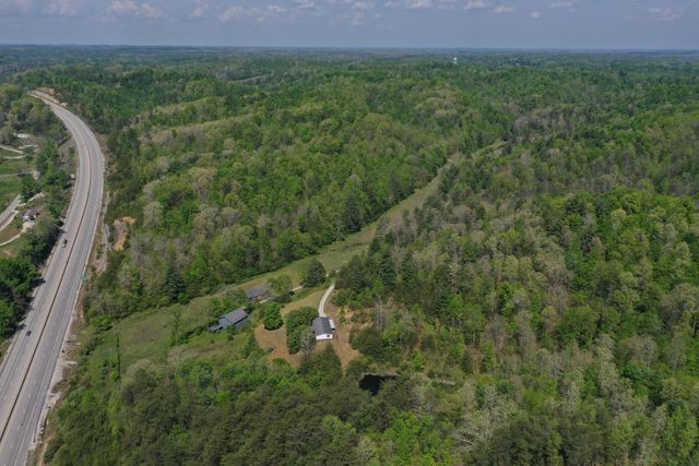 431 Harold Luke Road, Campton, KY 41301
