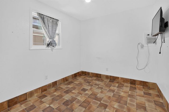 806 NE 2nd Avenue, Delray Beach, FL 33444