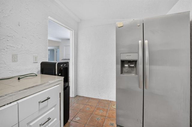 806 NE 2nd Avenue, Delray Beach, FL 33444