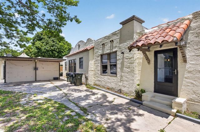 806 NE 2nd Avenue, Delray Beach, FL 33444