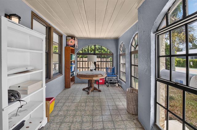 806 NE 2nd Avenue, Delray Beach, FL 33444