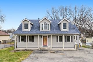 186 Violet Avenue, Poughkeepsie, NY 12601