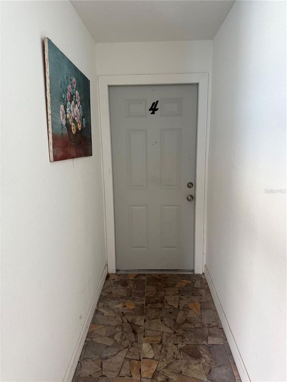 6715 N ARMENIA AVENUE, Tampa, FL 33604