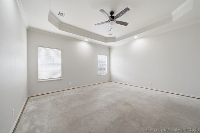 10722 Masters Circle, Jenks, OK 74037