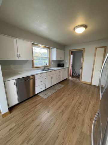 2212 New Jersey AVENUE, Sheboygan, WI 53081