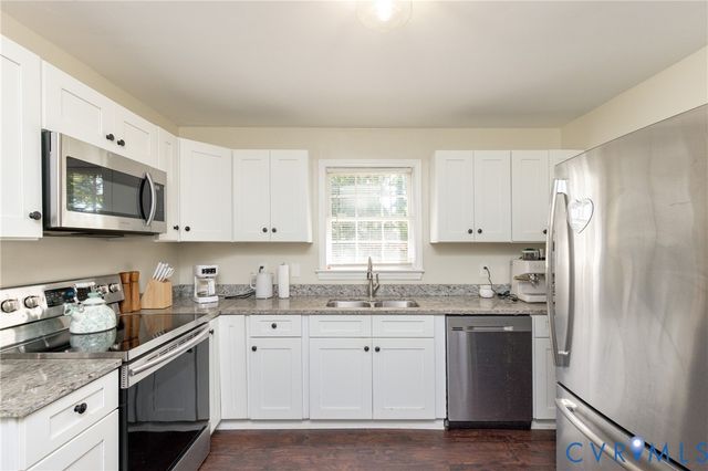 2502 Dolin St, Hopewell, VA 23860