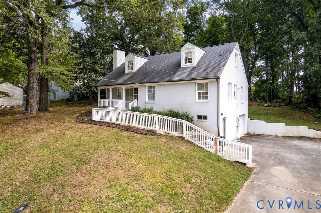 2502 Dolin St, Hopewell, VA 23860