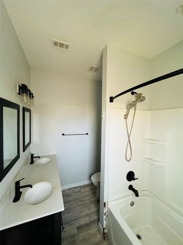 602 Big Deer Drive, Crosby, TX 77532