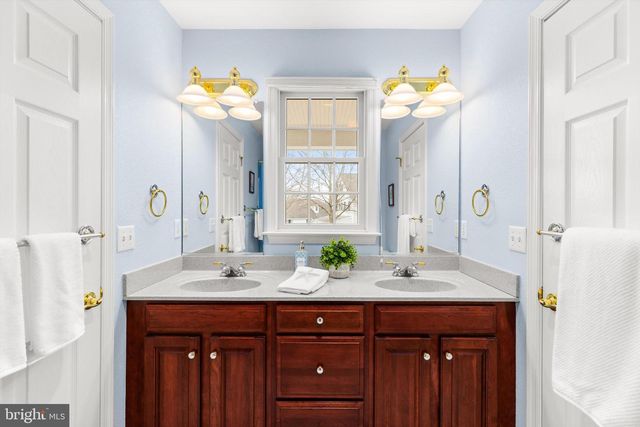 36 WILLOW OAK AVE, Ocean View, DE 19970