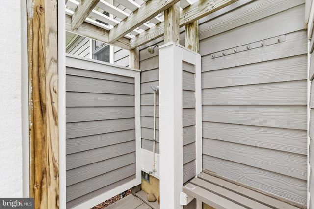 36 WILLOW OAK AVE, Ocean View, DE 19970