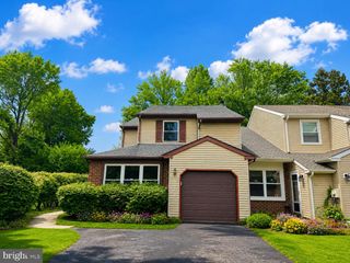232 S FIELDSTONE CT #S, Yardley, PA 19067