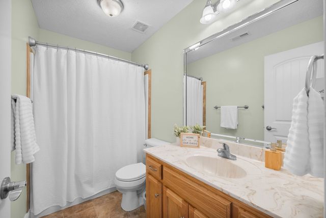 4520 Crossroads Drive, Clarksville, TN 37040