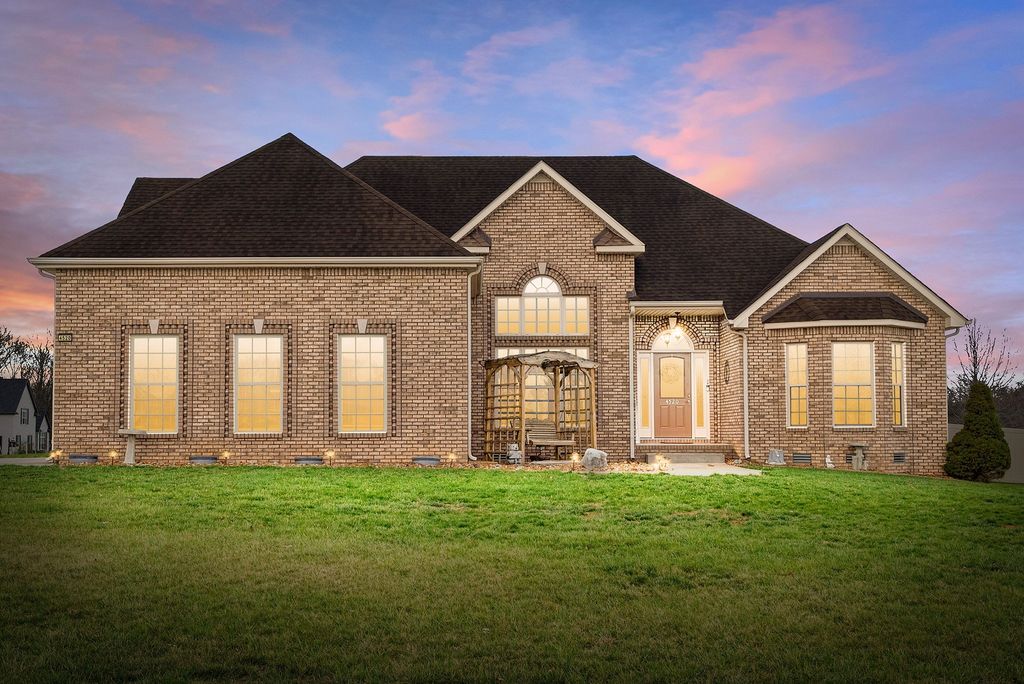 4520 Crossroads Drive, Clarksville, TN 37040