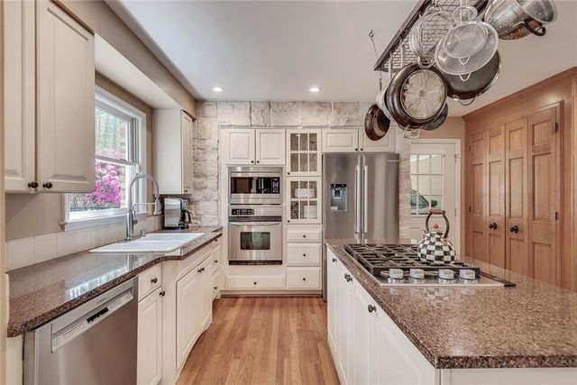 430 River Valley Road NW, Atlanta, GA 30328