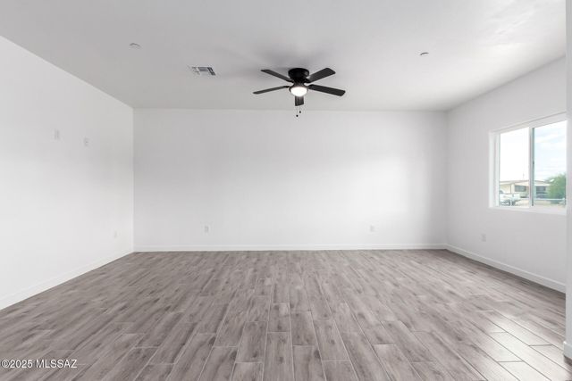 9025 W Bruce Street, Tucson, AZ 85735