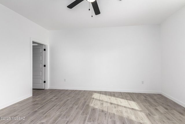 9025 W Bruce Street, Tucson, AZ 85735