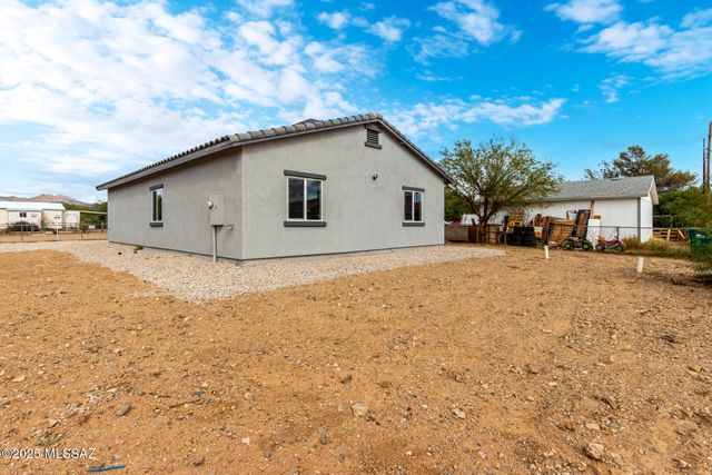 9025 W Bruce Street, Tucson, AZ 85735