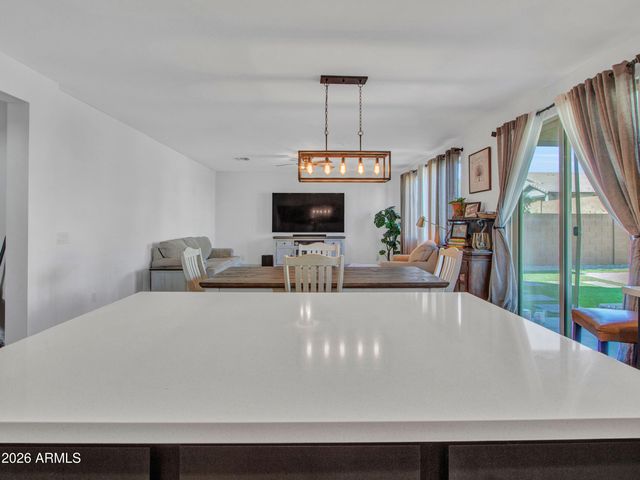14226 W COTTONTAIL Lane, Surprise, AZ 85387