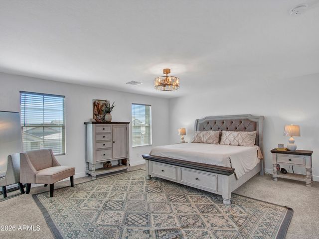 14226 W COTTONTAIL Lane, Surprise, AZ 85387