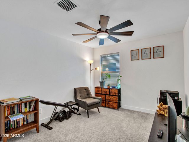 14226 W COTTONTAIL Lane, Surprise, AZ 85387