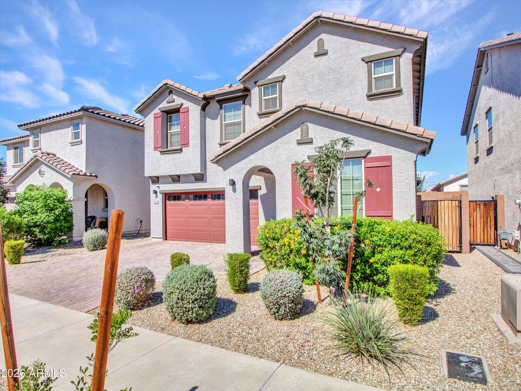14226 W COTTONTAIL Lane, Surprise, AZ 85387 — photo 3