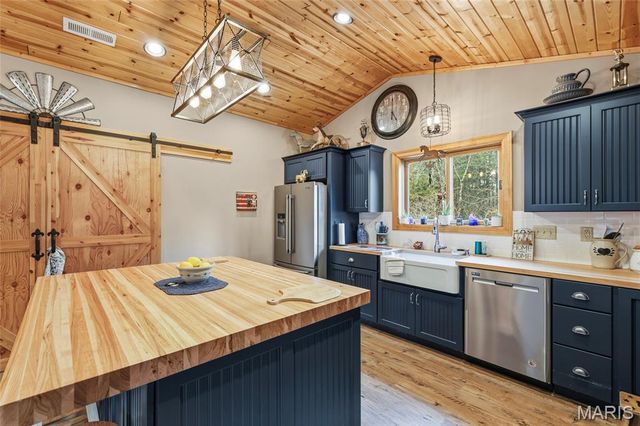 11540 Harrison Lake Road, Festus, MO 63028