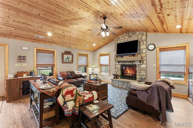 11540 Harrison Lake Road, Festus, MO 63028