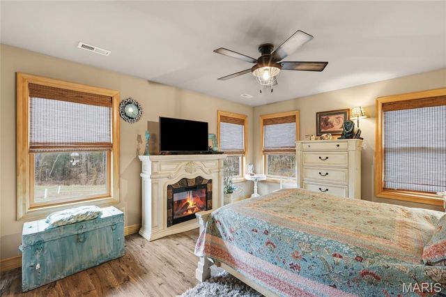 11540 Harrison Lake Road, Festus, MO 63028