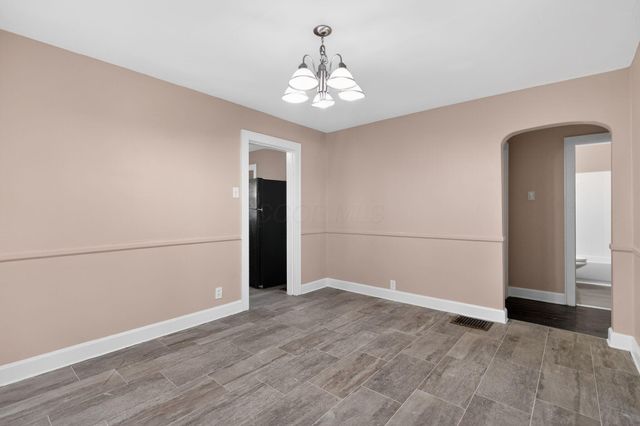 821 Ruby Avenue, Columbus, OH 43227