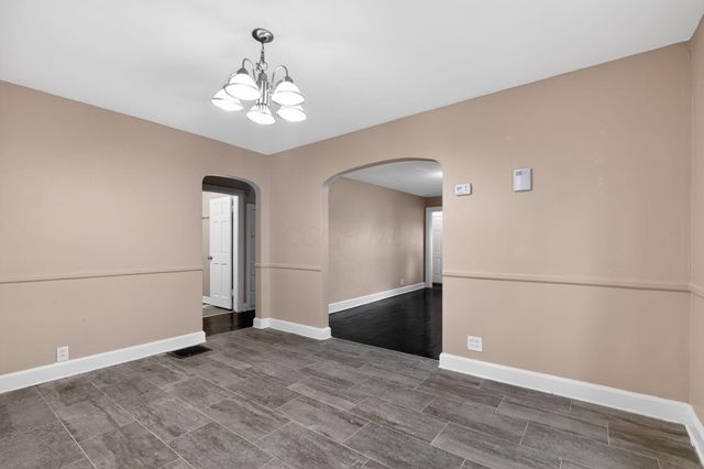 821 Ruby Avenue, Columbus, OH 43227