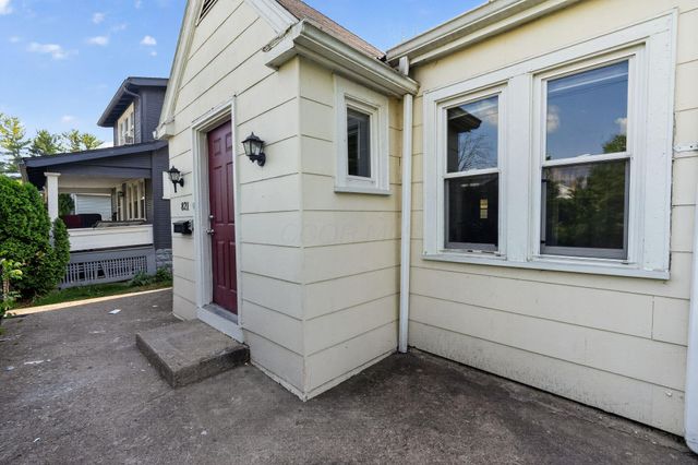 821 Ruby Avenue, Columbus, OH 43227