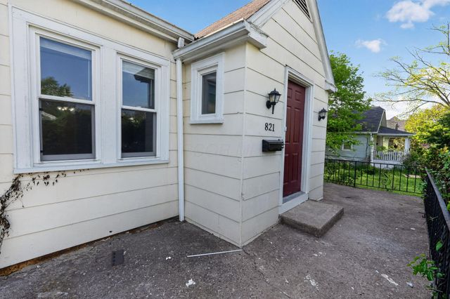 821 Ruby Avenue, Columbus, OH 43227