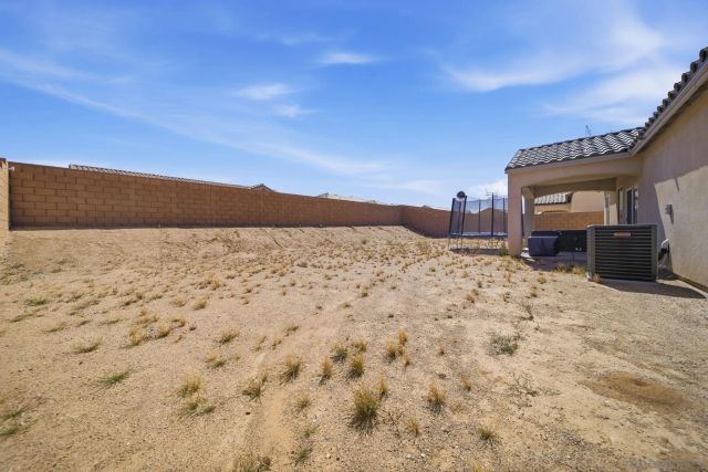 12197 Deborah Pl, Victorville, CA 92392