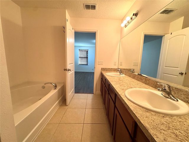 5673 ELSINORE WAY, Lakeland, FL 33805