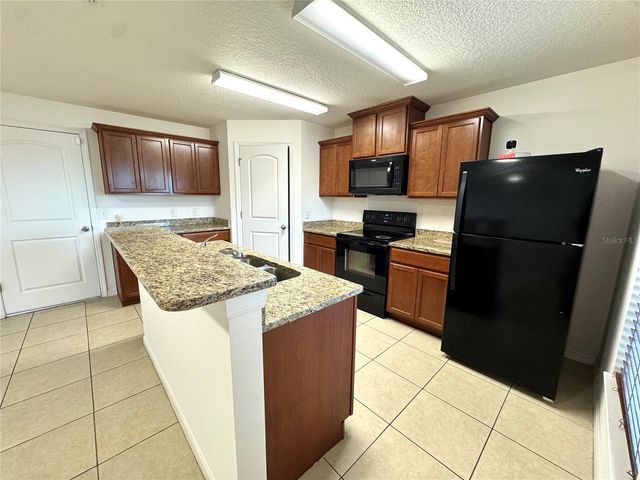 5673 ELSINORE WAY, Lakeland, FL 33805