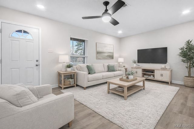 2824 Kingman Drive, Pike Road, AL 36064