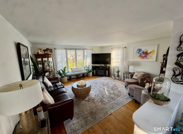 249 Canaan Road, Stratford, CT 06614