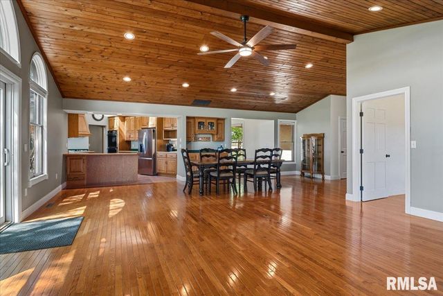 15500 W Loami Road, New Berlin, IL 62670