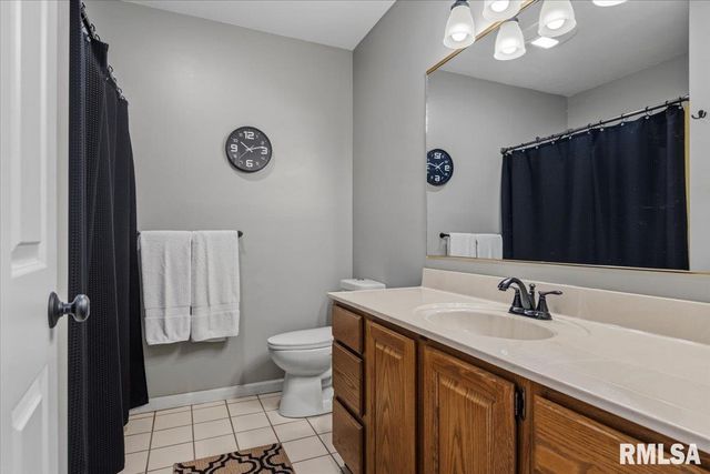 15500 W Loami Road, New Berlin, IL 62670