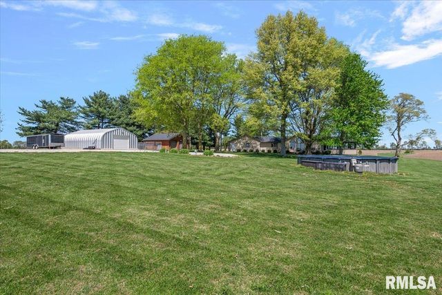 15500 W Loami Road, New Berlin, IL 62670