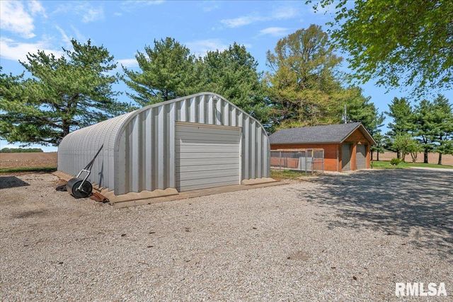 15500 W Loami Road, New Berlin, IL 62670