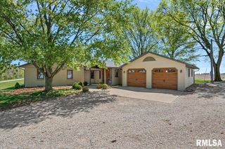 15500 W Loami Road, New Berlin, IL 62670