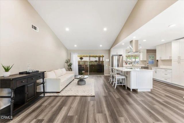 13201 Village 13, Camarillo, CA 93012